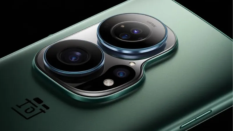 OnePlus 13s dual 50MP rear camera with telephoto lens, 32MP selfie camera, and customizable Plus Key